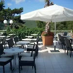 Sunny By Valamar Hotell