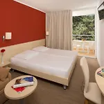 Sunny By Valamar Hotell 3*