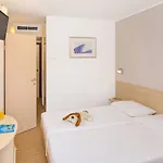 Sunny By Valamar 3*