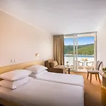 Hotell Sunny By Valamar 3*