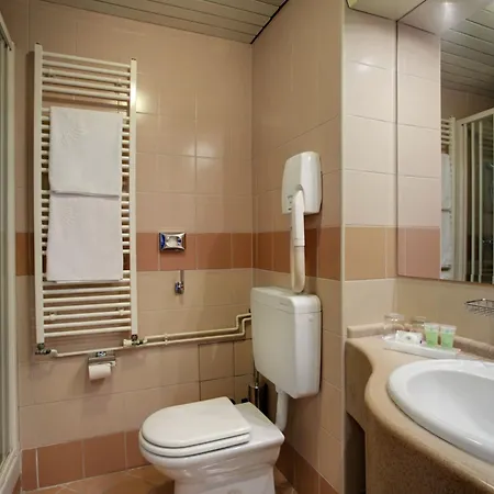 Hotel Sunny By Valamar Rabac