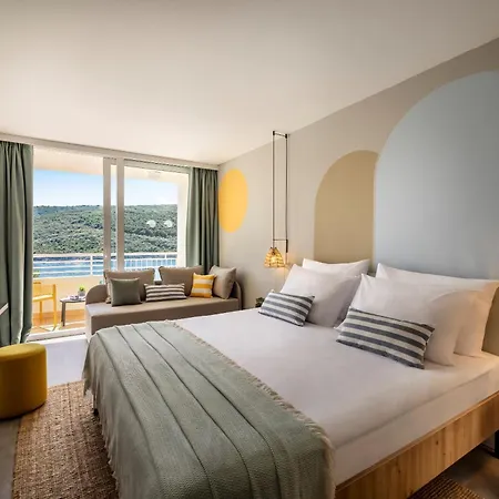 Sunny By Valamar Hotel Rabac