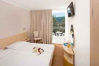 Sunny By Valamar Hotel Rabac