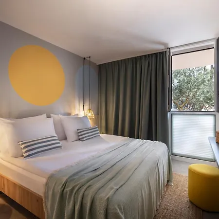 Hotel Sunny By Valamar 3*