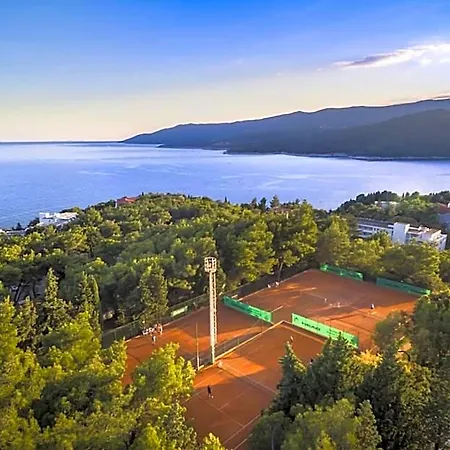 Sunny By Valamar Hotel 3*