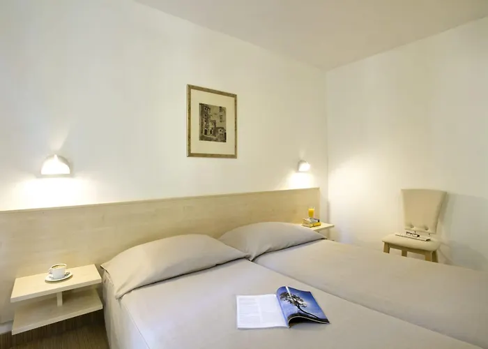 Sunny By Valamar 호텔