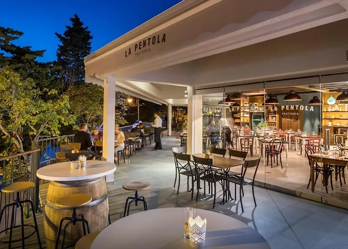 Sunny By Valamar 호텔