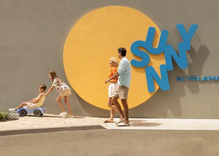 Sunny By Valamar Hotel 3*