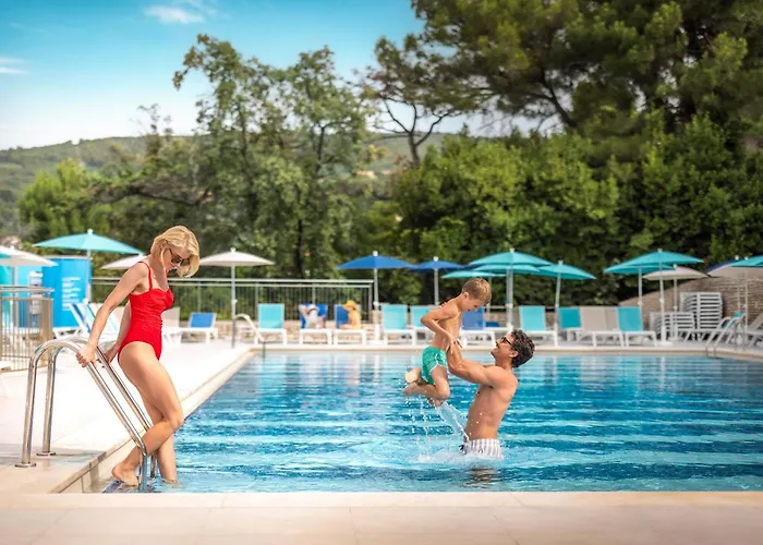 호텔 Sunny By Valamar