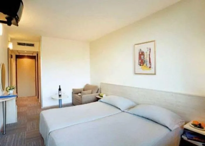 Sunny By Valamar Hotel