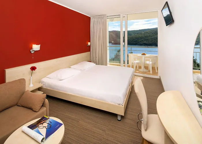 Hotel Sunny By Valamar